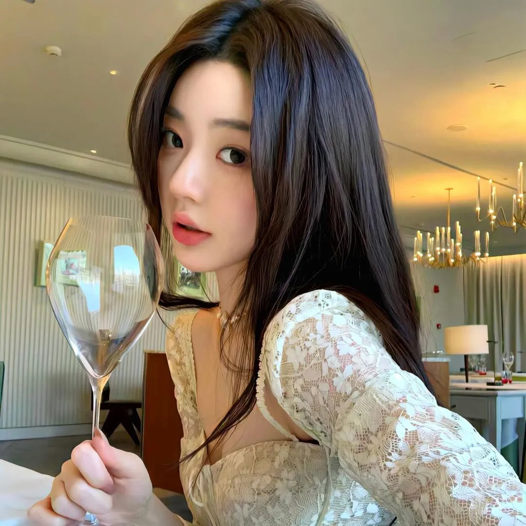 我才不信你是个王子呢